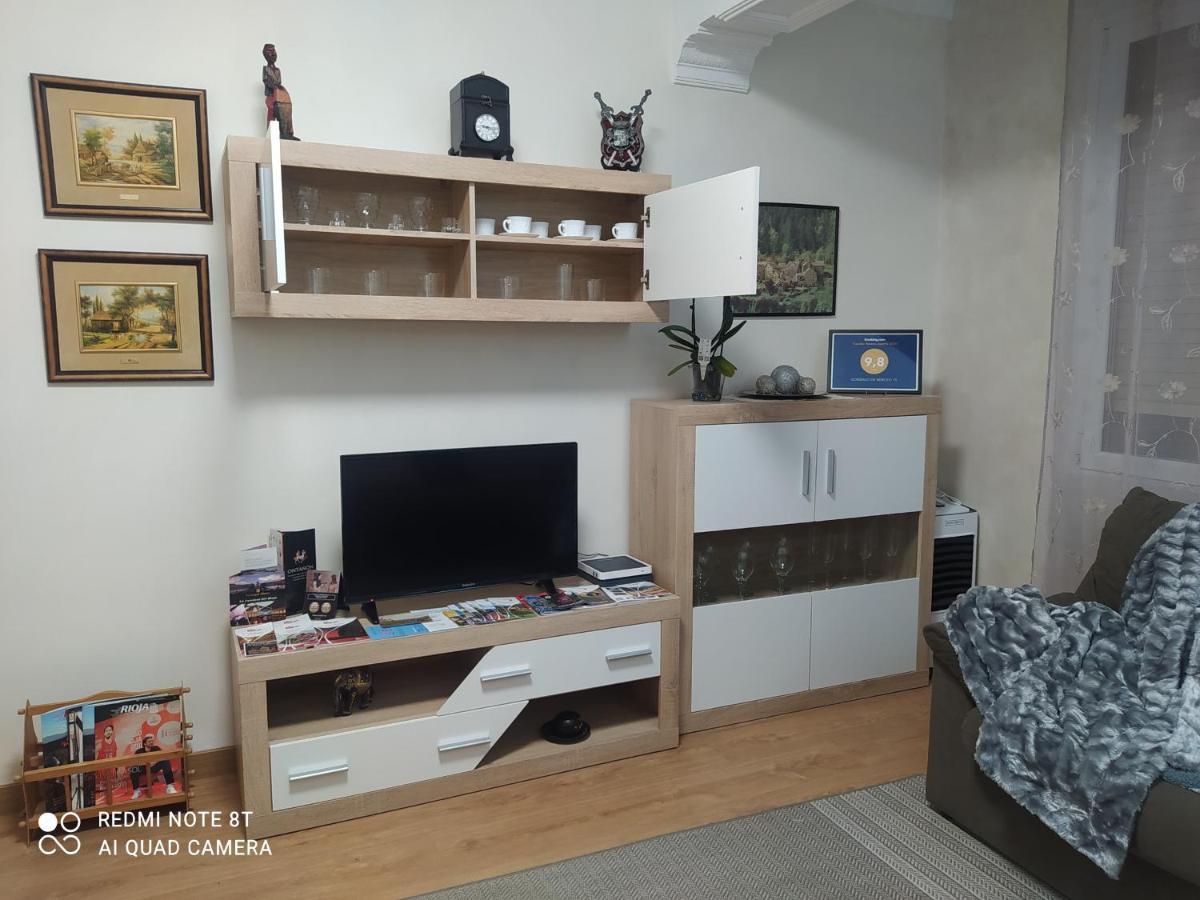 Gonzalo De Berceo 15 " Calidad-Sobrio" And " Free Private Parking " Apartment โลโกรโญ ภายนอก รูปภาพ