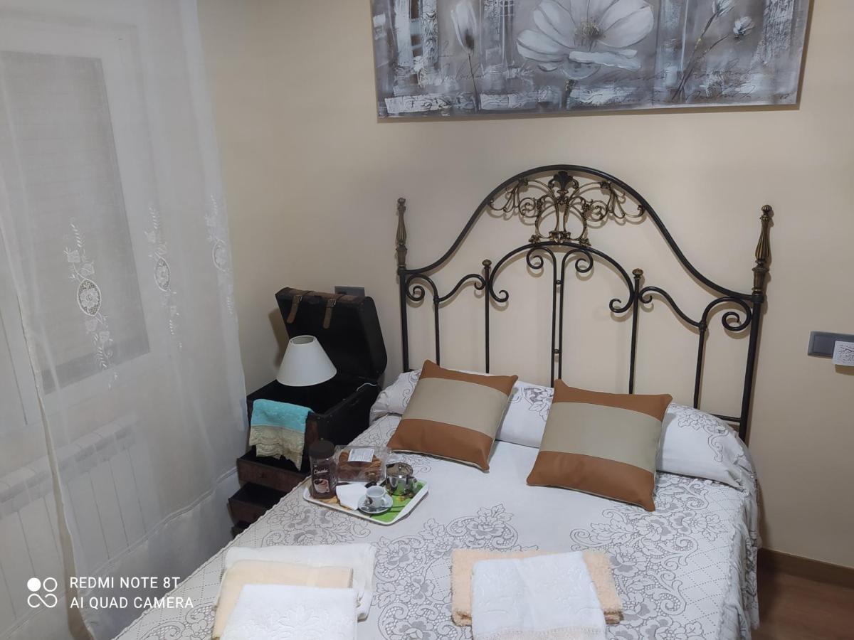 Gonzalo De Berceo 15 " Calidad-Sobrio" And " Free Private Parking " Apartment โลโกรโญ ภายนอก รูปภาพ
