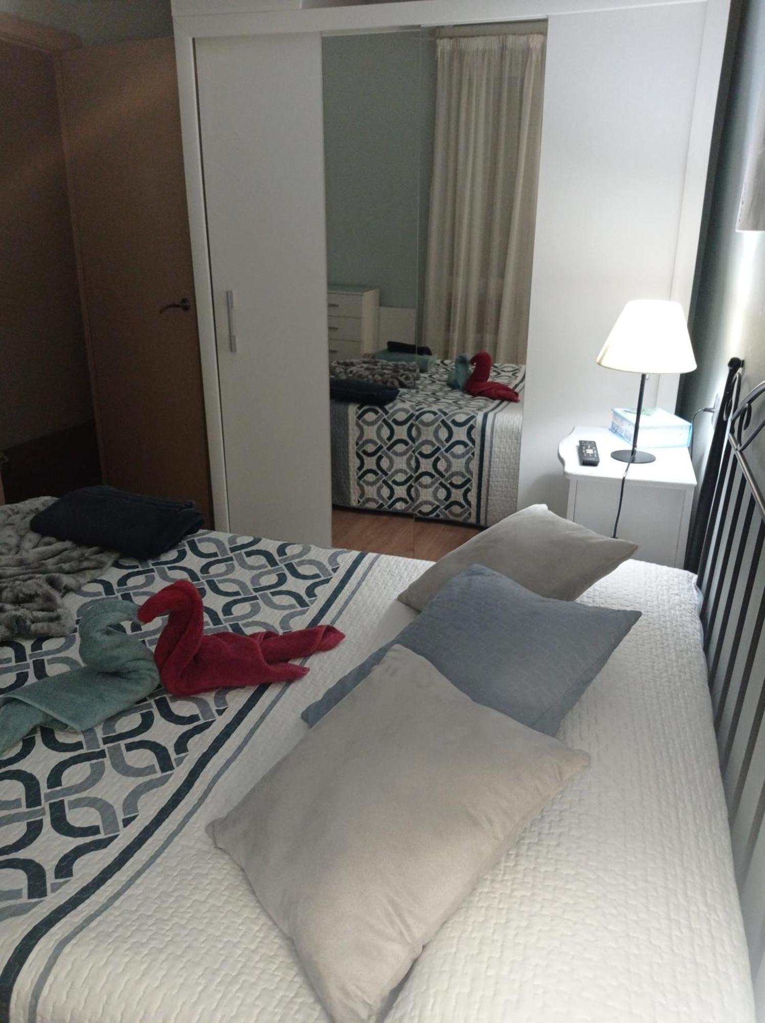 Gonzalo De Berceo 15 " Calidad-Sobrio" And " Free Private Parking " Apartment โลโกรโญ ห้อง รูปภาพ